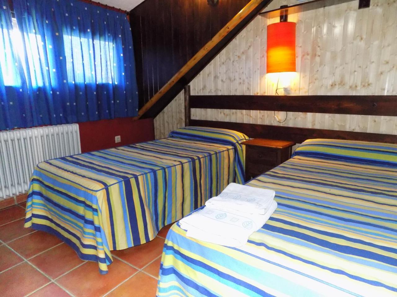 Fuente Del Gamellon Guest House Buenache de la Sierra Exterior photo