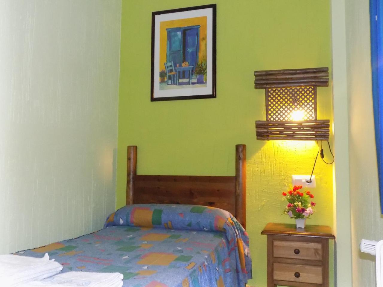 Fuente Del Gamellon Guest House Buenache de la Sierra Exterior photo